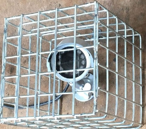 wire fencing box to Protect your Camera